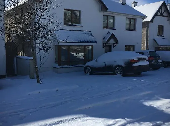 Гостевой дом Summer In Free Car Parking Included