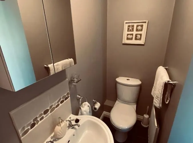 Summer In Free Car Parking Included Кинсэйл